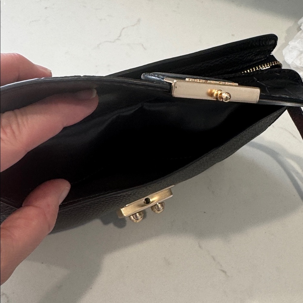 Coach Leather Clutch, excellent used condition - Picture 16 of 16